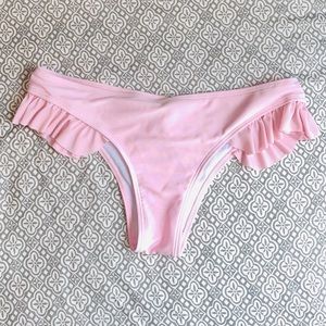 baby pink frill bottoms! size medium NWT